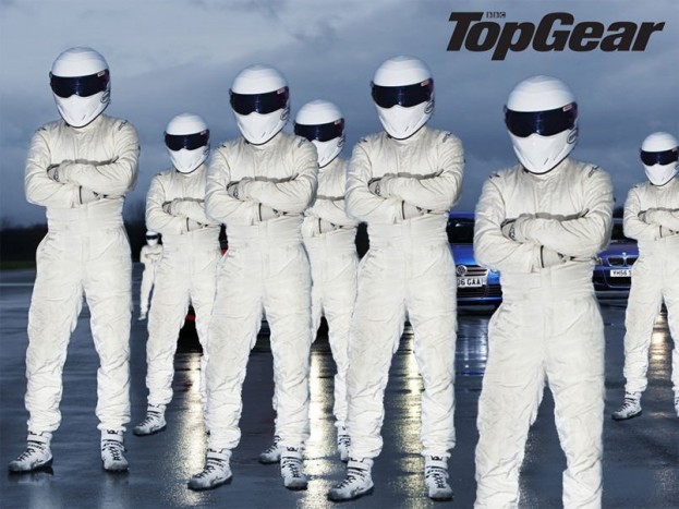 A Stig családfája 2 Ha választani kell, mi a Top Gear legnagyobb húzása, én habozás nélkül a Stigre voksolnék. Hiszen élő legendát, egy hús-vér szuperhőst teremtettek, akinek nincs ellenfele a versenypályán.