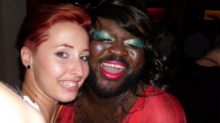 Szürreális, nem? De.