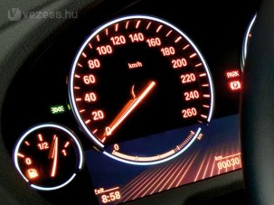 Lódítanak az üzemanyagszintről a BMW-k