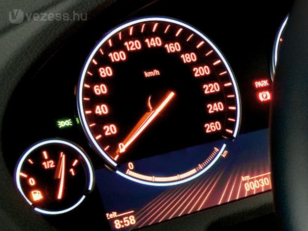 Lódítanak az üzemanyagszintről a BMW-k