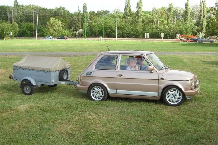 Miért buknak a nők a Kispolskira? 10 | Vezess Elöl-hátul csomagtartó