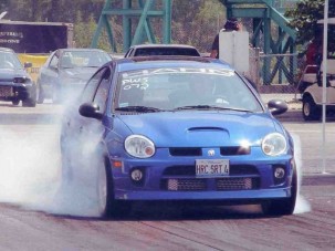 Füstölgő gumikkal megfordulni