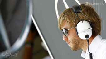 F1: Heidfeld elhagyná a Mercedest