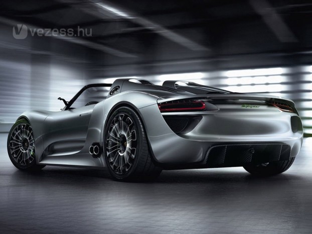 Lesz hibrid szuper-Porsche!