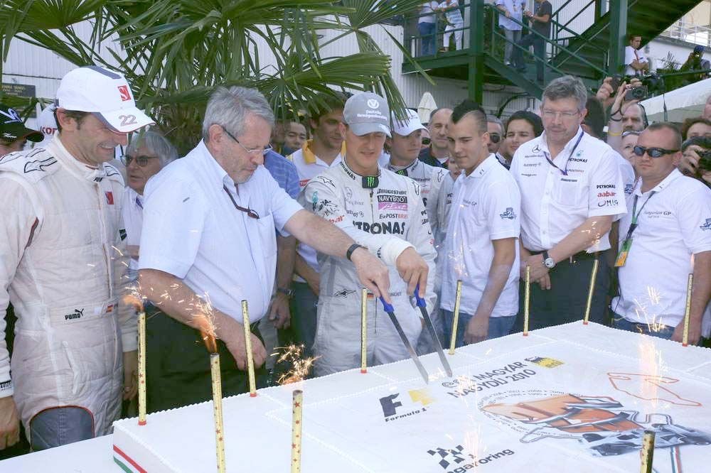 F1: Torta 25 év után 6