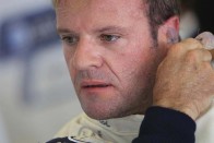 Csak puszit nem kapott Barrichello 40