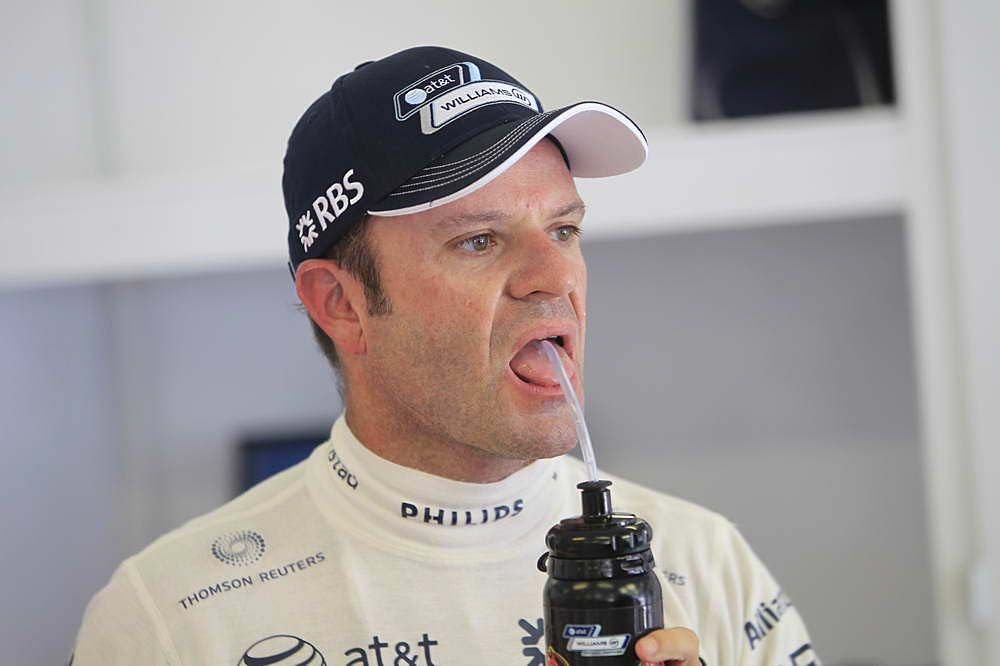 Csak puszit nem kapott Barrichello 21