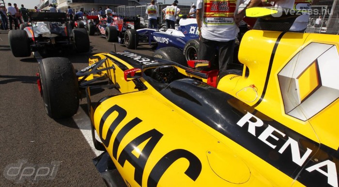 A Renault-nál nem bánkódnak 6