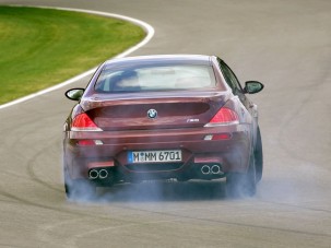 A driftet hagyjuk meg a profiknak