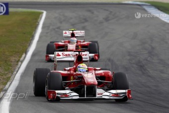 A Ferrari szeptemberben bukhatja a bajnokságot