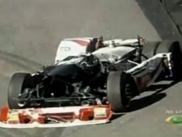 Brutális versenykamion ütközés