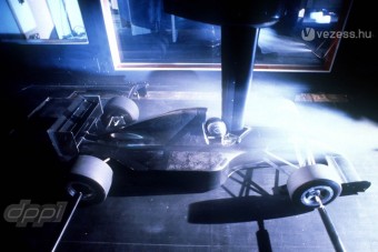 Kitárulkozik a Renault