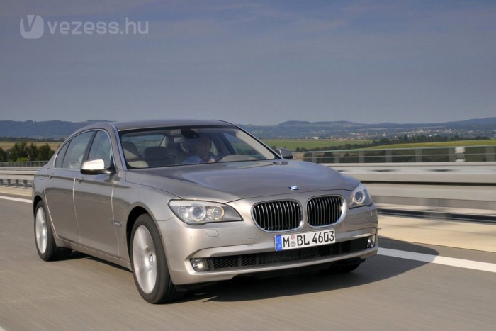 Nagy luxusautót gyárthat a Volvo 3 | Vezess A Hetes BMW a célpont