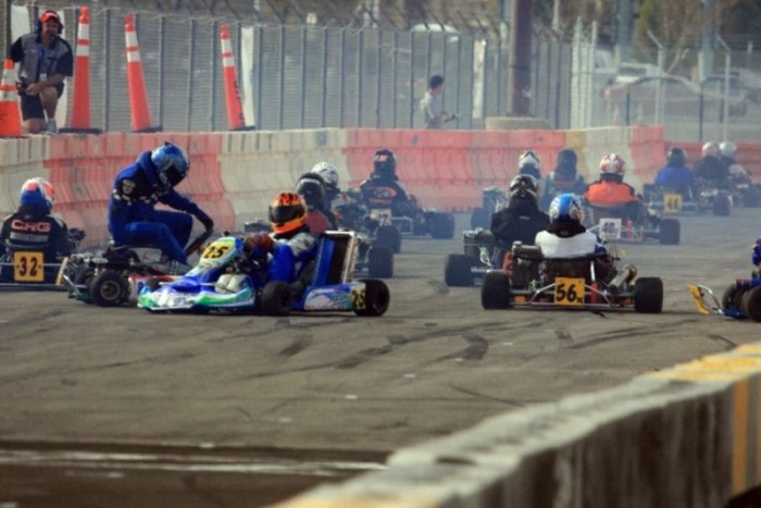 Szegény gokartos szponzort keres