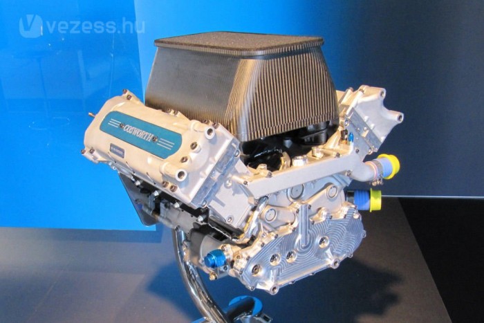 Forma-1-es autó hobbiversenyzőknek 6