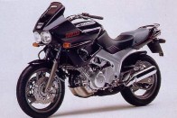 Ez volt előtte: Yamaha TDM 850, 1992