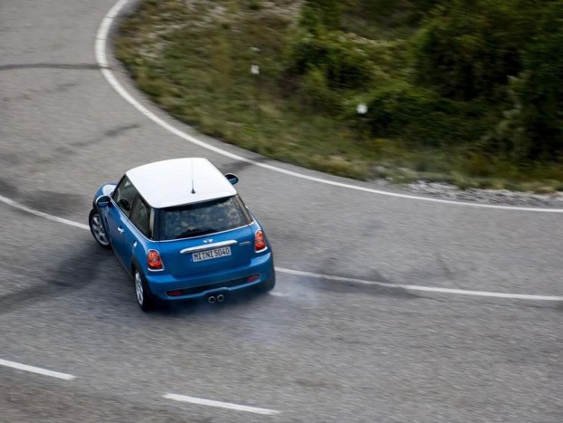 Csúszik, de nem áll fejre