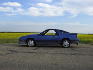 Újként eladott balesetes autók