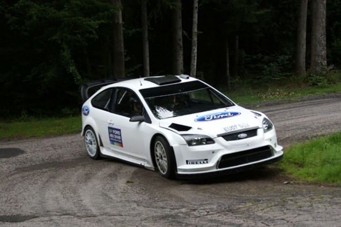 Régi emberrel készül a Ford 6