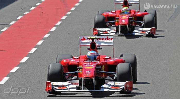 Massa okkal második számú?