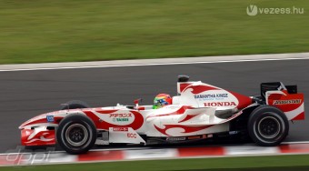 Használt F1-es olcsón eladó!