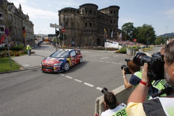 Rekordra tör a ralivilágbajnok