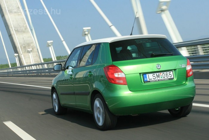Jobb a TDI Skodánál a turbós benzines? 11 | Vezess Faluról falura autózva 5,3 liter elég neki százon