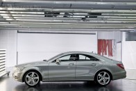 Új Mercedes CLS, tények nélkül 22