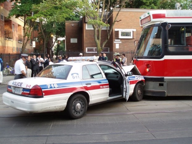 Azért a megkülönböztető jelzés sem garantálja mindig a szabad utat