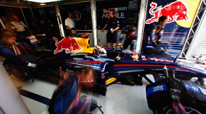 F1: Óvatosak a Red Bull-osok