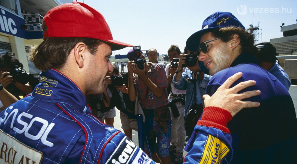 A példaképpel, Sennával