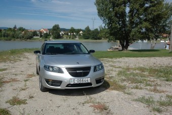 Feltámadott a griffmadár