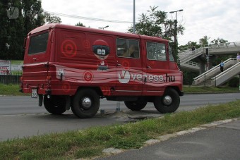 Zuk végveszélyben!