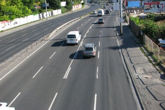 Záróvonalas szivatás a Budaörsi úton 7