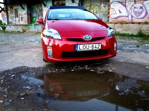 Teszt: Toyota Prius Premium