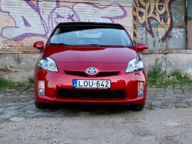 Jó volt meglátni reggelenként a garázsban ezt a pofázmányt