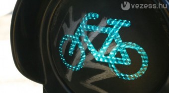 Kaszáltak a rendőrök a kerékpáros felvonuláson