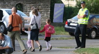 Fokozottan ügyelnek a rendőrök az iskolásokra