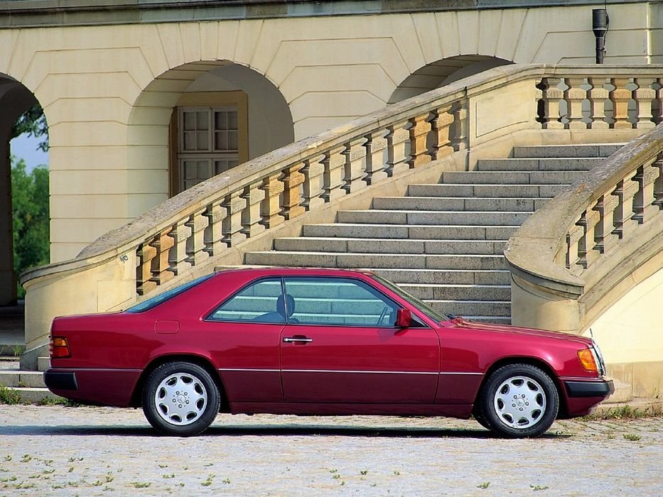 Mercedes-Benz E kupé, kompromisszumok nélkül