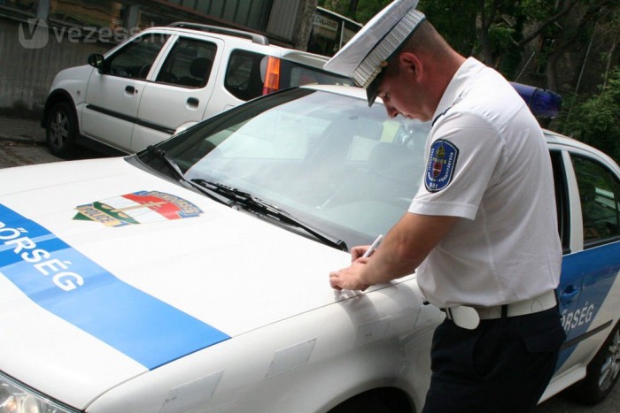 Megbüntettek, de csak tízezerre 7 | Vezess A helyszíni bírság mellett döntöttem