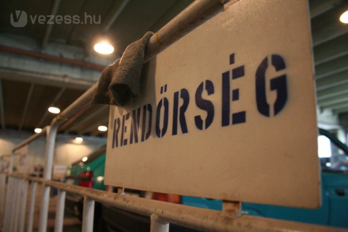 Megbüntettek, de csak tízezerre 8 | Vezess Kinek folyik be a büntetés?