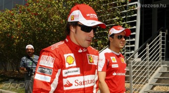 Videón tanúskodik Alonso és Massa