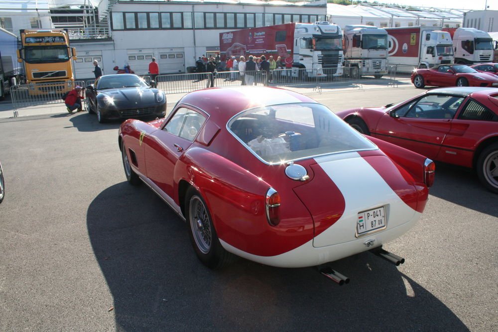 A hétvége legérdekesebb vendége, egy Ferrari 250 GT Tour De France.