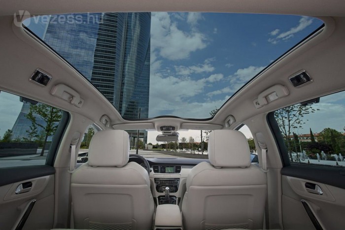 Részletek a Peugeot 508-ról 8