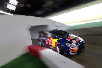 Räikkönen összetörte autóját - videó