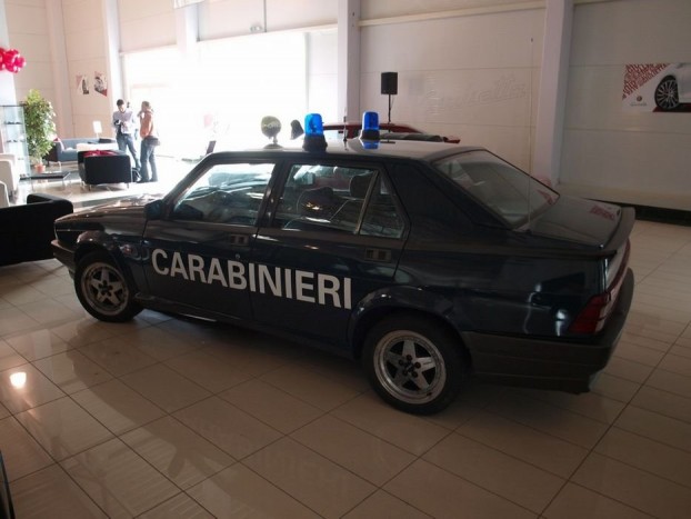 Ezért szerettem volna olasz rendőr lenni gyermekkoromban