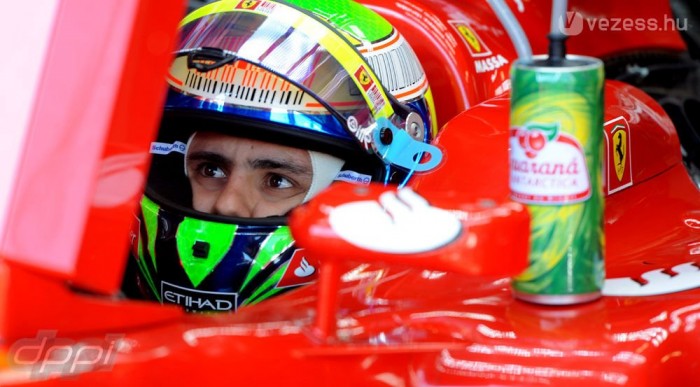 F1: Massa alig lát ki az autóból