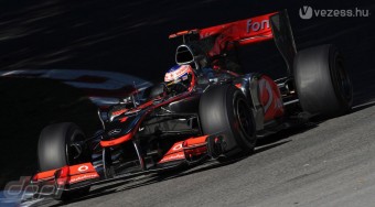 F1: Buttoné az első edzés