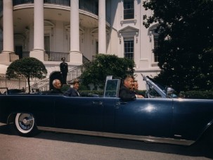 Autós hírek a régmúltból