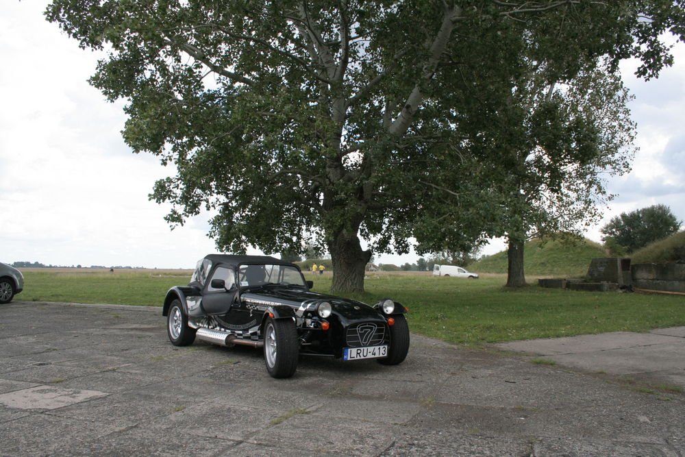 Caterham Seven, a leggyengébb 120 lóerős verzió.